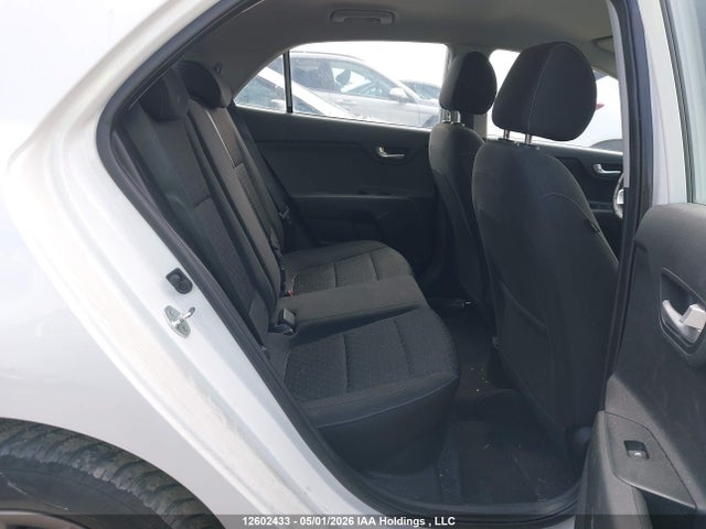 3KPA25ADXNE480415 KIA RIO 5-DOOR