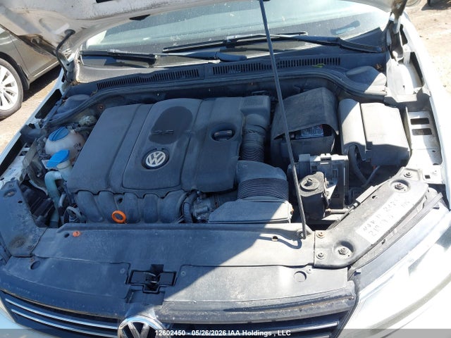 2011 Volkswagen Jetta 2.5l Comfortline/2.5l Sportline მანქანა იყიდება აუქციონზე, vin: 3VWDX7AJXBM373413, აუქციონის ნომერი: 12602450