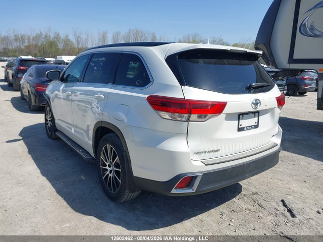5TDJZRFH0HS412164 Toyota Highlander Xle