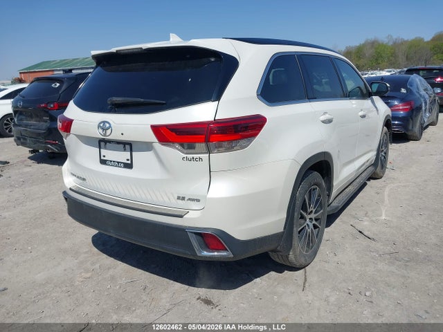 5TDJZRFH0HS412164 Toyota Highlander Xle