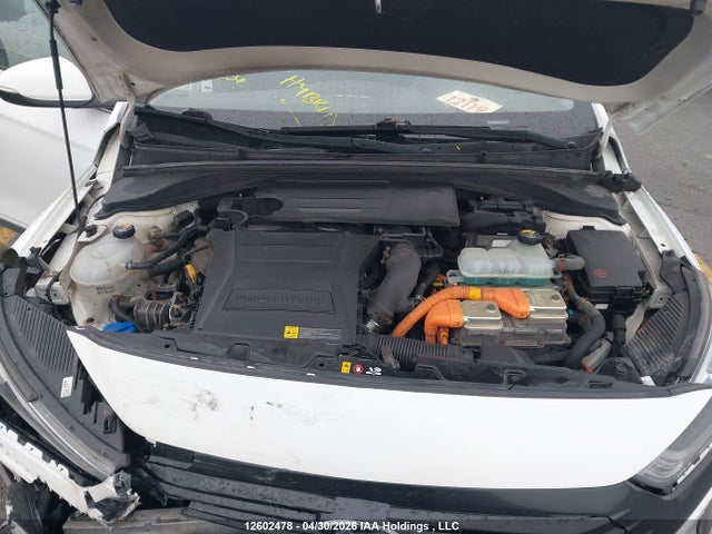 KMHC65LD6KU107648 Hyundai Ioniq Plug-in Hybrid Preferred