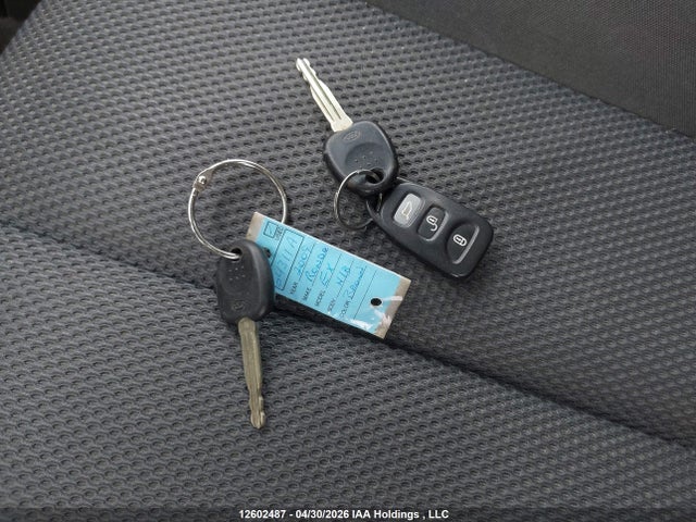 12602487 :رقم المزاد ، KNAFG528097286777 vin ، 2009 Kia Rondo Lx/ex مزاد بيع