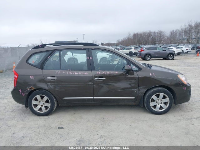 12602487 :رقم المزاد ، KNAFG528097286777 vin ، 2009 Kia Rondo Lx/ex مزاد بيع