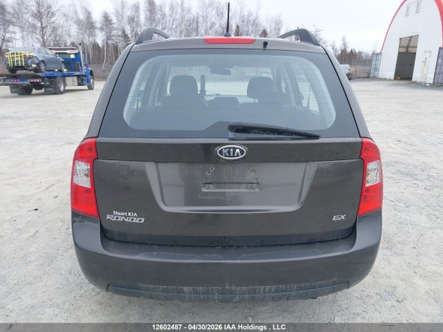 12602487 :رقم المزاد ، KNAFG528097286777 vin ، 2009 Kia Rondo Lx/ex مزاد بيع