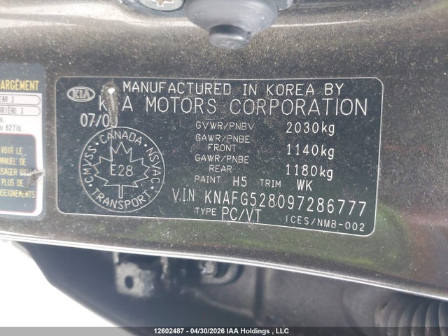 12602487 :رقم المزاد ، KNAFG528097286777 vin ، 2009 Kia Rondo Lx/ex مزاد بيع