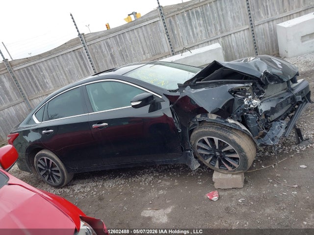 Продажа на аукционе авто 2018 Nissan Altima, vin: 1N4AL3AP3JC277157, номер лота: 12602488