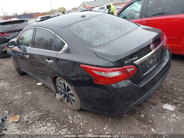 Продажа на аукционе авто 2018 Nissan Altima, vin: 1N4AL3AP3JC277157, номер лота: 12602488