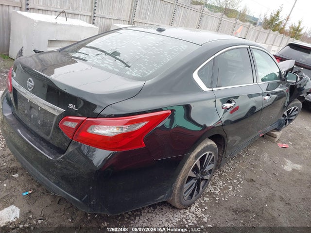 Продажа на аукционе авто 2018 Nissan Altima, vin: 1N4AL3AP3JC277157, номер лота: 12602488
