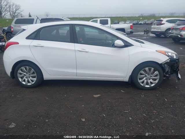 KMHD25LH9FU245371 Hyundai Elantra Gt Gl