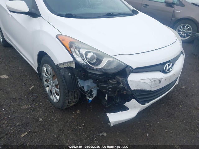 KMHD25LH9FU245371 Hyundai Elantra Gt Gl
