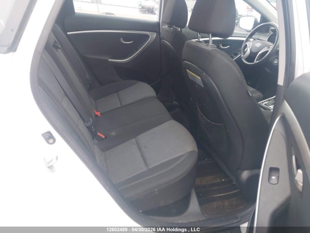 KMHD25LH9FU245371 Hyundai Elantra Gt Gl