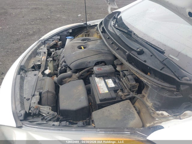 KMHD25LH9FU245371 Hyundai Elantra Gt Gl