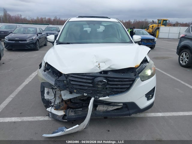 12602490 :رقم المزاد ، JM3KE4DY7G0677470 vin ، 2016 Mazda Cx-5 Gt مزاد بيع