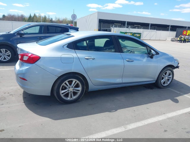 Aukcja sprzedaży 2018 Chevrolet Cruze Lt Auto, vin: 1G1BE5SM4J7127990, numer aukcji: 12602491