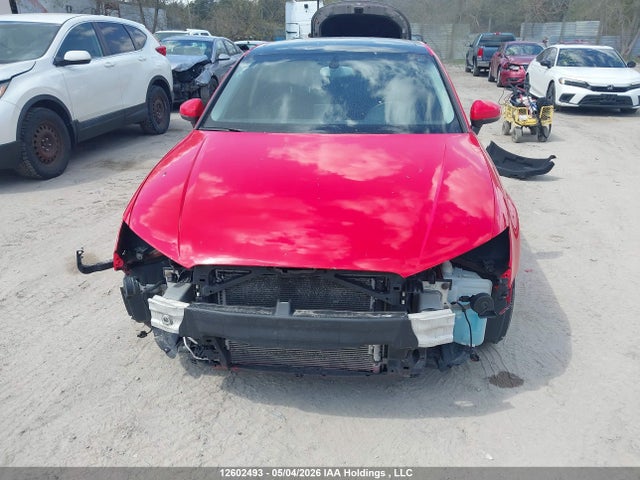 2015 Audi A3 1.8t Komfort მანქანა იყიდება აუქციონზე, vin: WAUACRFF8F1062192, აუქციონის ნომერი: 12602493