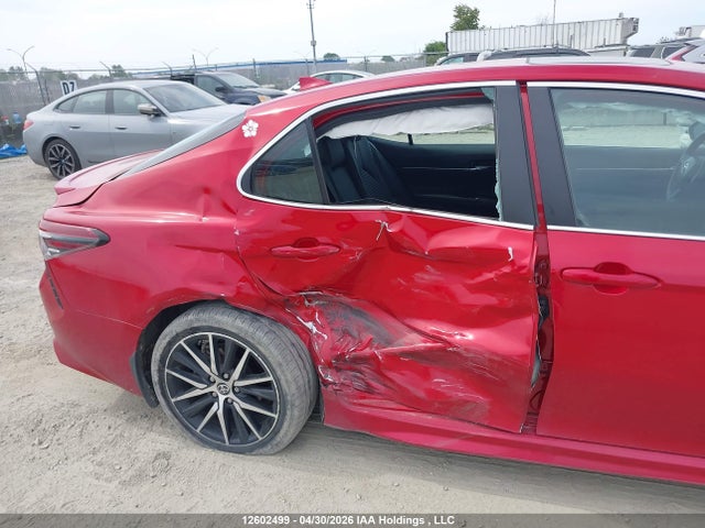 4T1B21HKXPU018597 Toyota Camry Xle/se