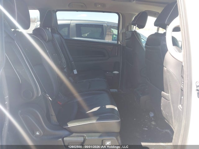 5FNRL6H82PB501785 Honda Odyssey Touring