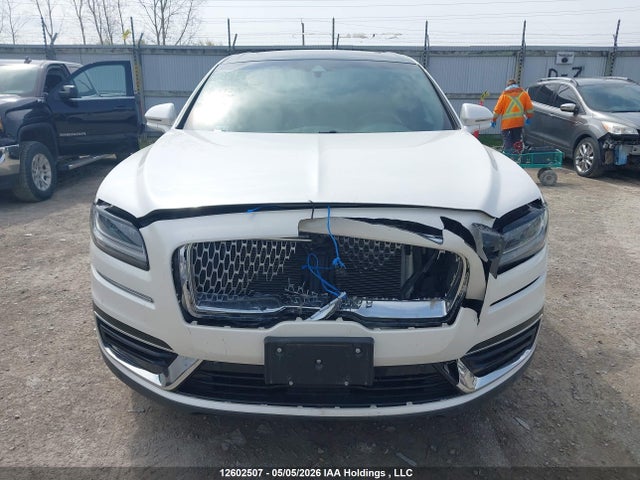 2LMPJ8L96KBL43272 Lincoln Nautilus