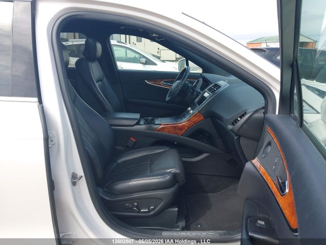 2LMPJ8L96KBL43272 Lincoln Nautilus