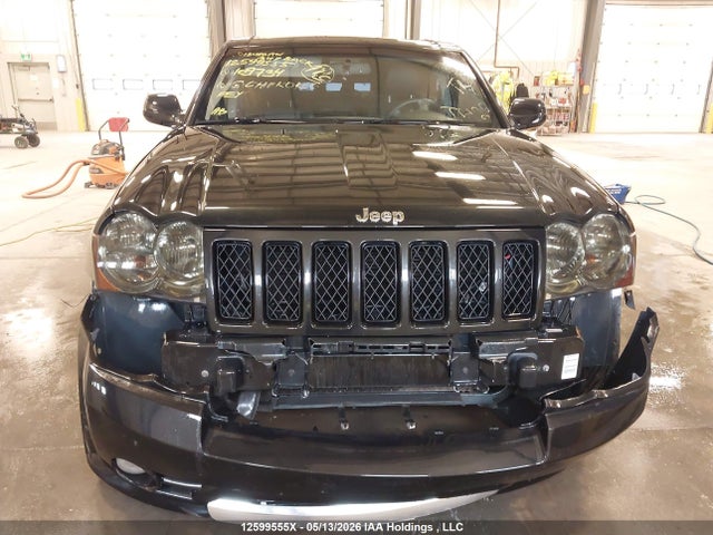 2010 Jeep Grand Cherokee Srt8 მანქანა იყიდება აუქციონზე, vin: 1J4RR7GW4AC109734, აუქციონის ნომერი: 12599555