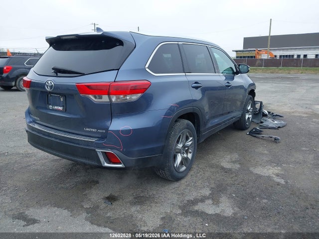 Продаж на аукціоні авто 2018 Toyota Highlander, vin: 5TDDZRFHXJS876176, номер лоту: 12602528