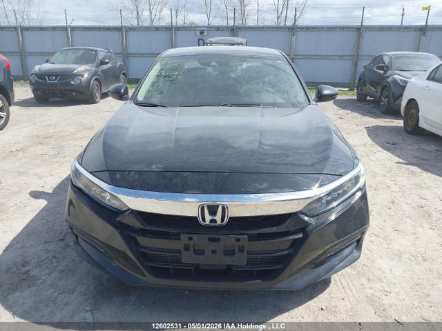 1HGCV1F53JA806628 Honda Accord