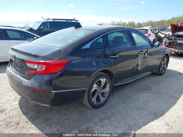 1HGCV1F53JA806628 Honda Accord