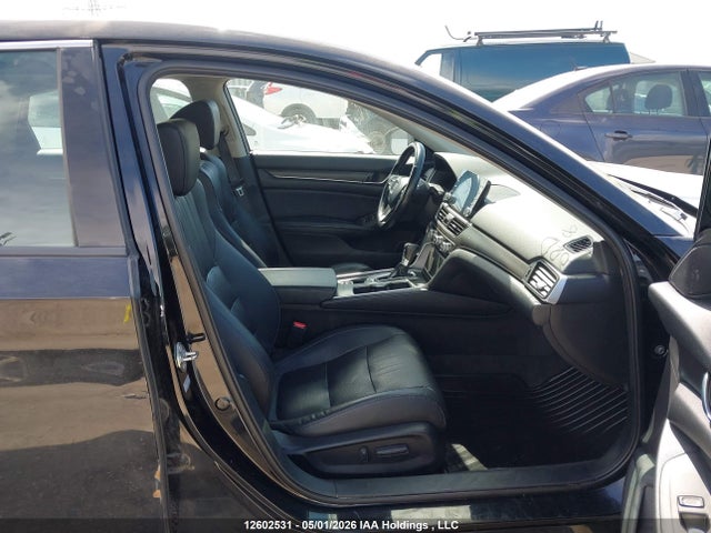 1HGCV1F53JA806628 Honda Accord