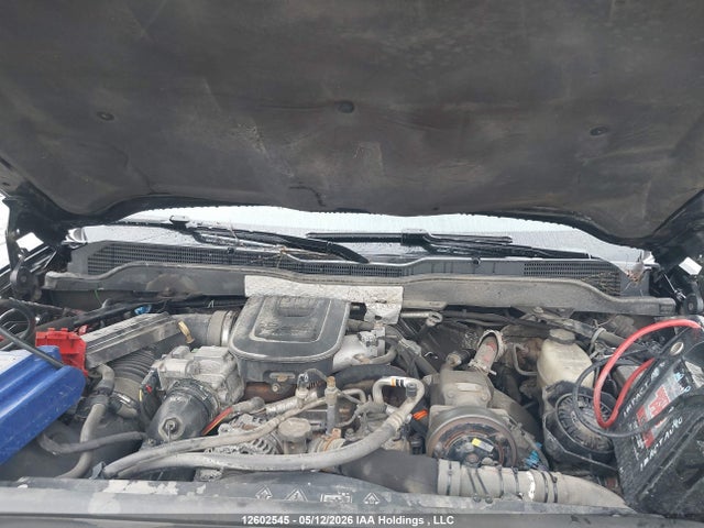 2015 Chevrolet Silverado 3500hd Ltz მანქანა იყიდება აუქციონზე, vin: 1GC4K0E86FF532031, აუქციონის ნომერი: 12602545