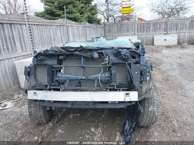 Продажа на аукционе авто 2022 Toyota Tundra Pieces, vin: 5TFJA5DB2NX025720, номер лота: 12602567