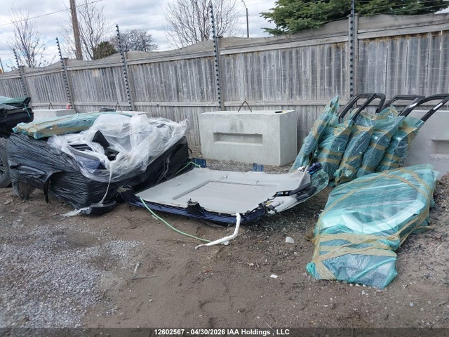 Продажа на аукционе авто 2022 Toyota Tundra Pieces, vin: 5TFJA5DB2NX025720, номер лота: 12602567
