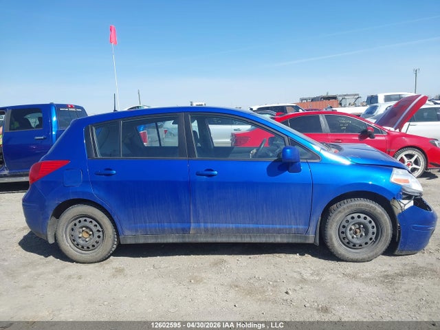 2009 Nissan Versa 1.8s მანქანა იყიდება აუქციონზე, vin: 3N1BC13E29L439099, აუქციონის ნომერი: 12602595