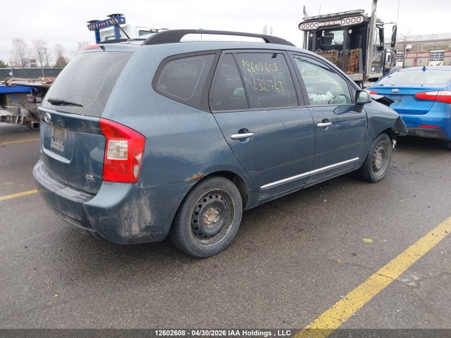 12602608 :رقم المزاد ، KNAHH8A8XA7321743 vin ، 2010 Kia Rondo Ex مزاد بيع