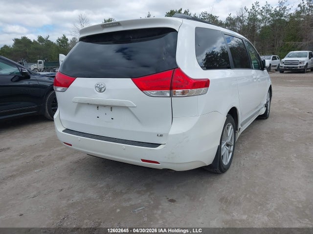 2013 Toyota Sienna Xle/limited მანქანა იყიდება აუქციონზე, vin: 5TDDK3DC9DS054501, აუქციონის ნომერი: 12602645
