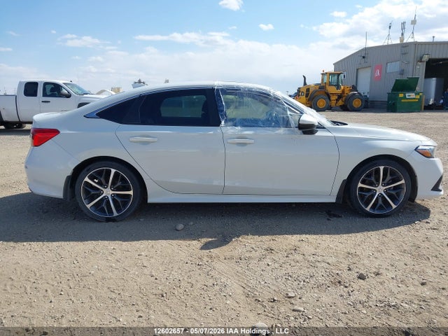 2HGFE1F94NH001793 Honda Civic Touring