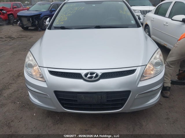 2012 Hyundai Elantra მანქანა იყიდება აუქციონზე, vin: KMHDC8AE5CU132147, აუქციონის ნომერი: 12602677