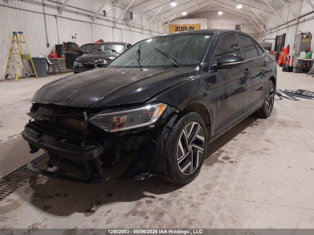3VWGM7BUXRM070625 Volkswagen Jetta Highline