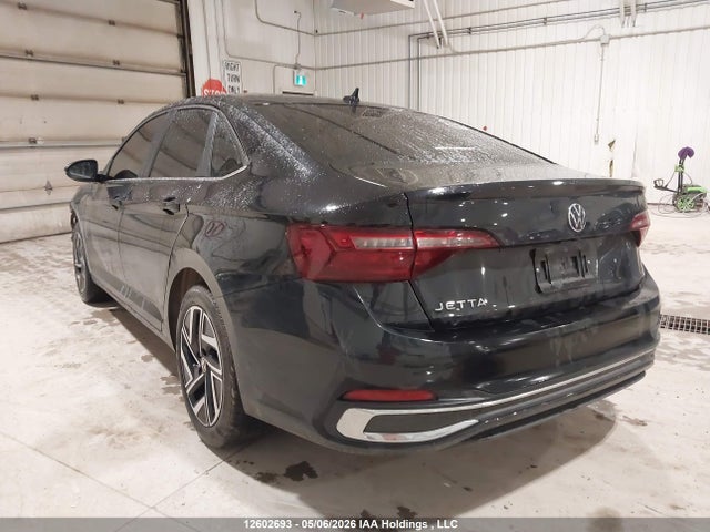 3VWGM7BUXRM070625 Volkswagen Jetta Highline