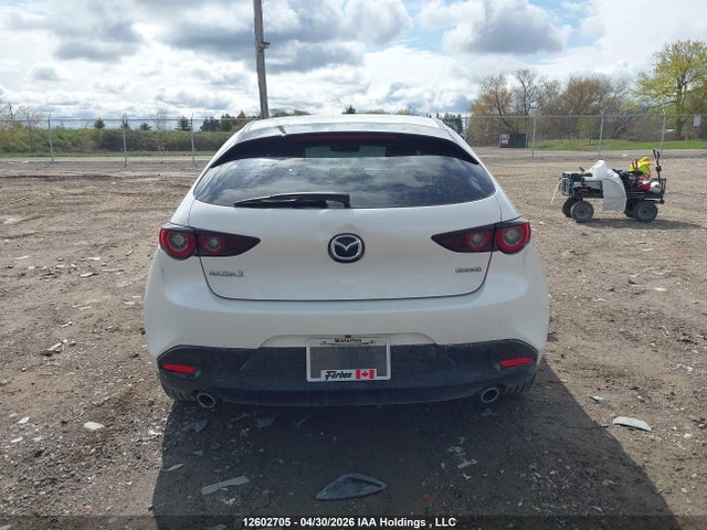 Mazda 3 Preferred 2024 JM1BPALM7R1653246 Image 16