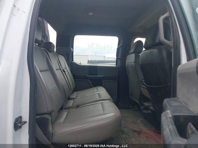 Ford F350 Super Duty 2018 1FT8W3C62JEC01986 Image 8