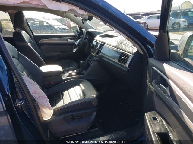 12602728 :رقم المزاد ، 1V2FR2CA0NC557558 vin ، 2022 Volkswagen Atlas 3.6 Fsi Execline مزاد بيع