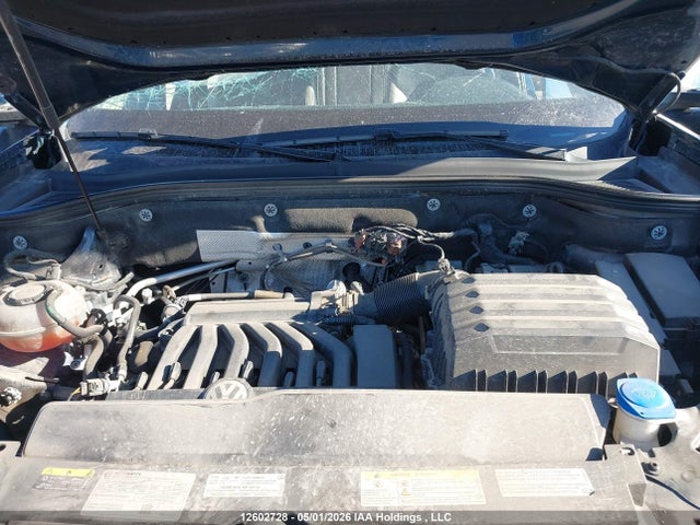 12602728 :رقم المزاد ، 1V2FR2CA0NC557558 vin ، 2022 Volkswagen Atlas 3.6 Fsi Execline مزاد بيع