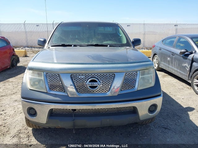 2006 Nissan Frontier King Cab Le/se/off Road მანქანა იყიდება აუქციონზე, vin: 1N6AD06W36C449987, აუქციონის ნომერი: 12602742