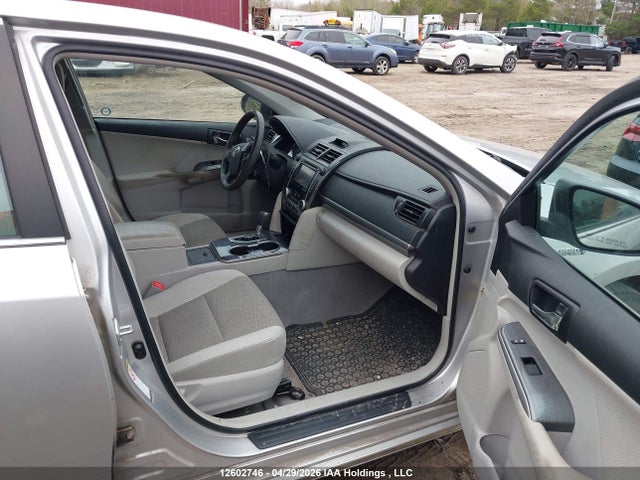 12602746 :رقم المزاد ، 4T1BD1FK6CU001853 vin ، 2012 Toyota Camry Hybrid/le/xle مزاد بيع