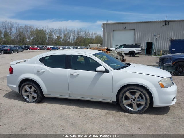 12602748 :رقم المزاد ، 1C3CDZCB6EN102596 vin ، 2014 Dodge Avenger مزاد بيع