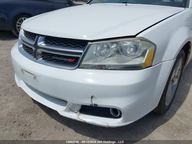 12602748 :رقم المزاد ، 1C3CDZCB6EN102596 vin ، 2014 Dodge Avenger مزاد بيع