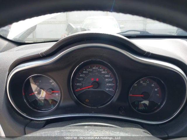 12602748 :رقم المزاد ، 1C3CDZCB6EN102596 vin ، 2014 Dodge Avenger مزاد بيع