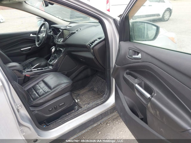 Продажа на аукционе авто 2015 Ford Escape Titanium, vin: 1FMCU9J90FUC50533, номер лота: 12602760