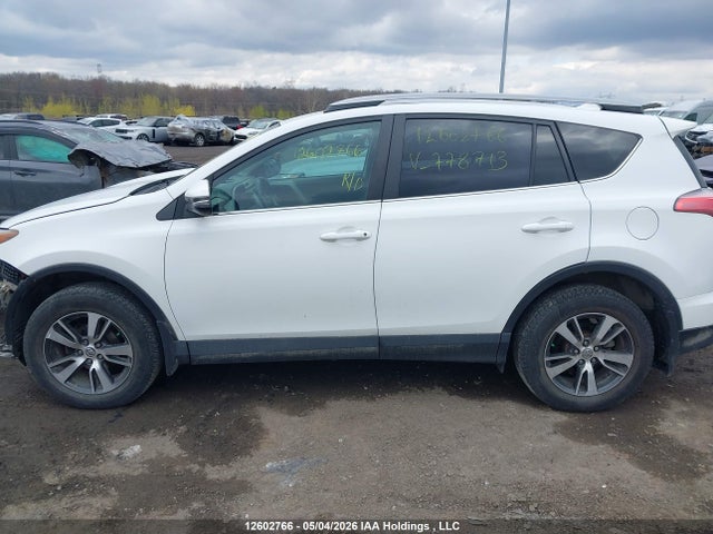 2018 Toyota Rav4 Le მანქანა იყიდება აუქციონზე, vin: 2T3BFREV5JW778713, აუქციონის ნომერი: 12602766