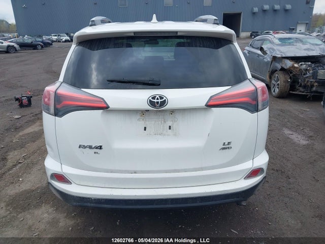 2018 Toyota Rav4 Le მანქანა იყიდება აუქციონზე, vin: 2T3BFREV5JW778713, აუქციონის ნომერი: 12602766